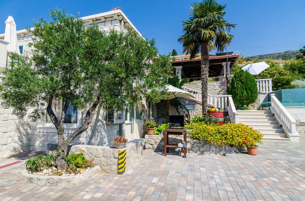Villa La Vagabonda Орашац Экстерьер фото