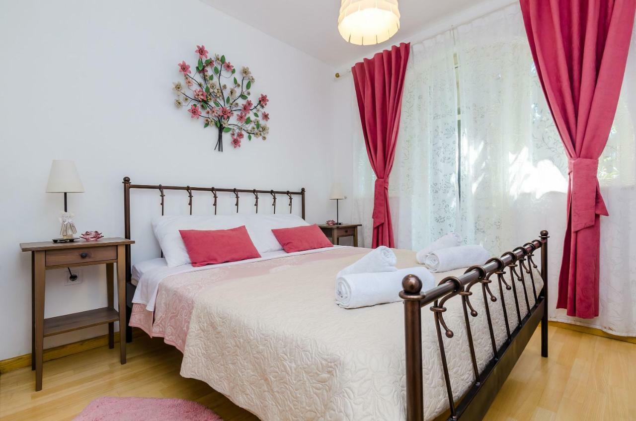 Villa La Vagabonda Орашац Экстерьер фото