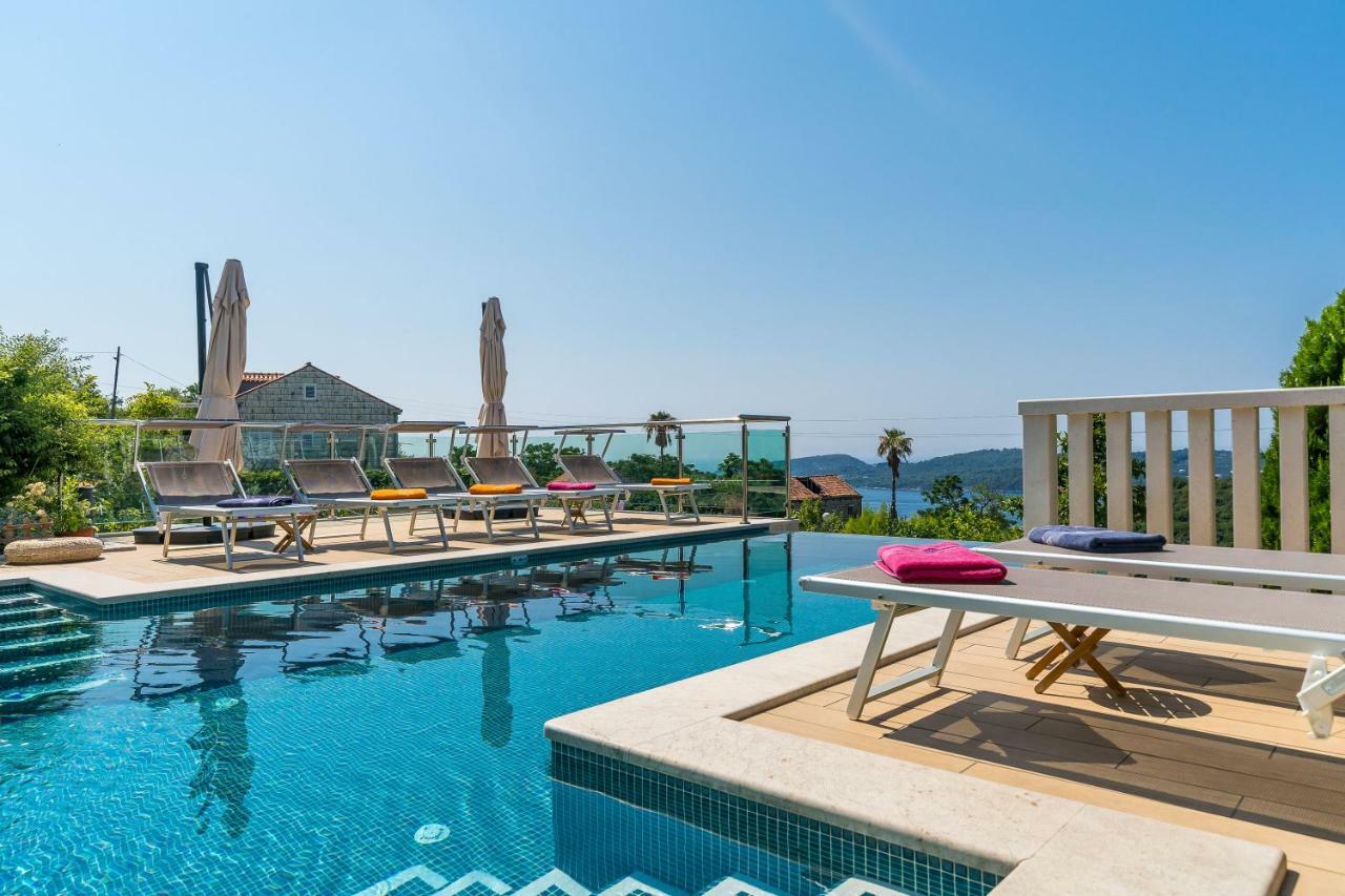 Villa La Vagabonda Орашац Экстерьер фото