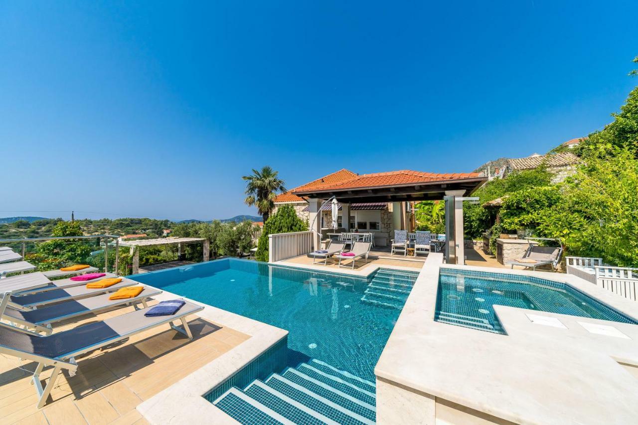 Villa La Vagabonda Орашац Экстерьер фото